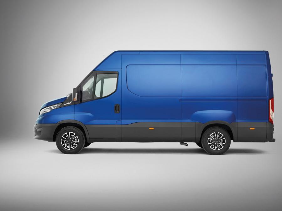  Iveco Daily Van 2019 года  (фото 13 из 17)